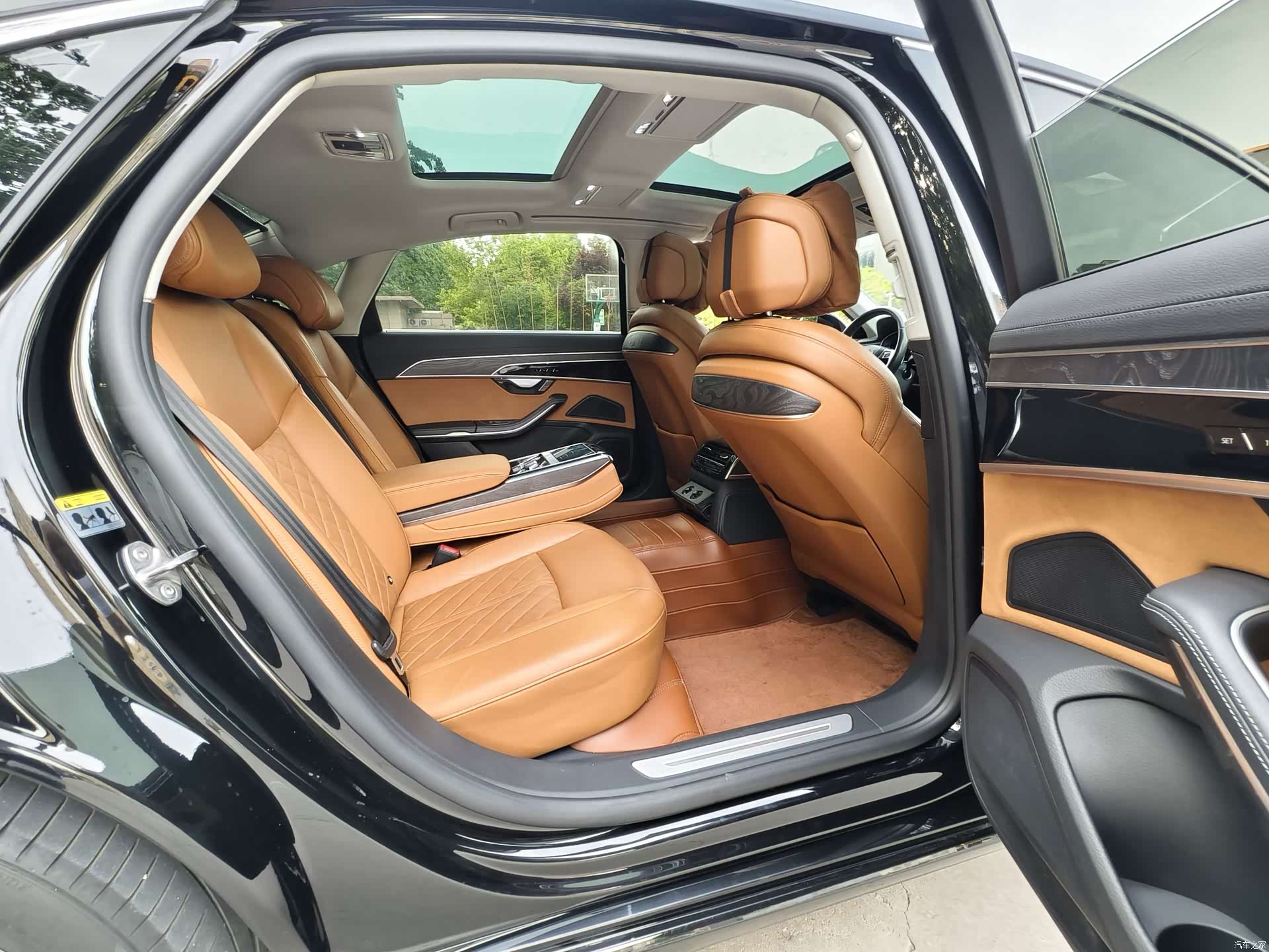 Audi A8L, 2025 7