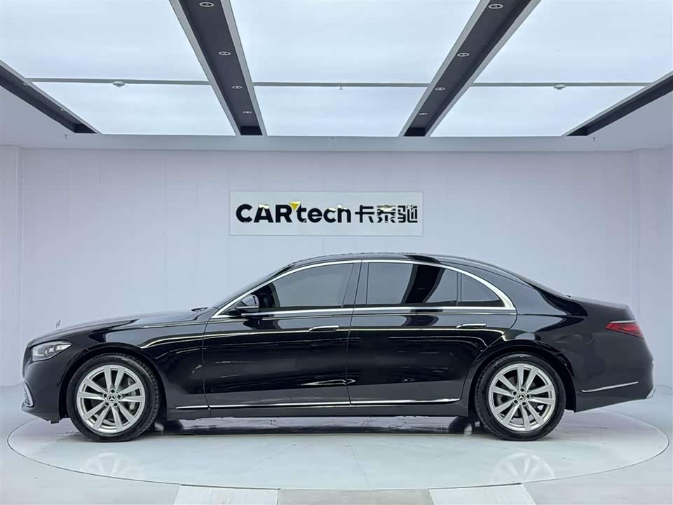 Mercedes-Benz S-class Mercedes-Benz S-class