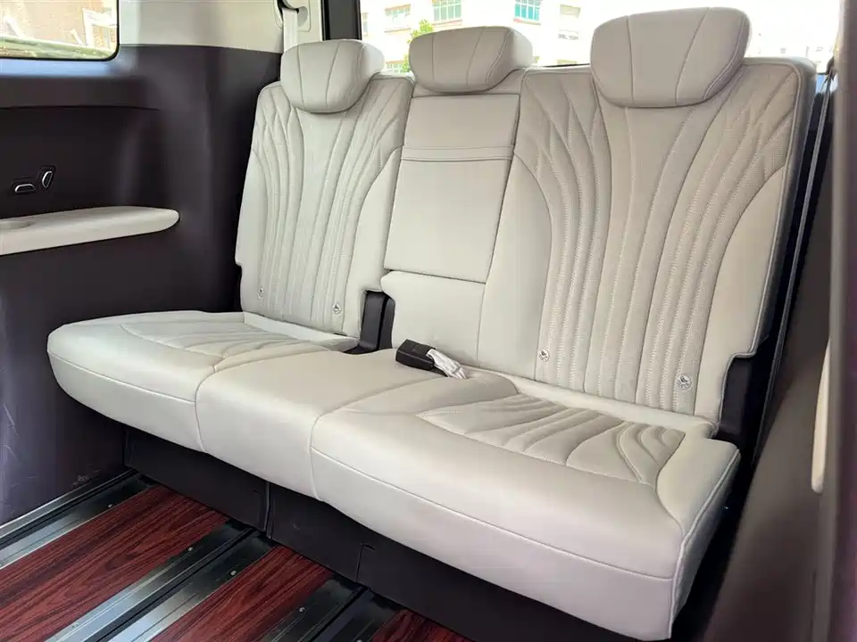 Hongqi HQ9 Hongqi HQ9