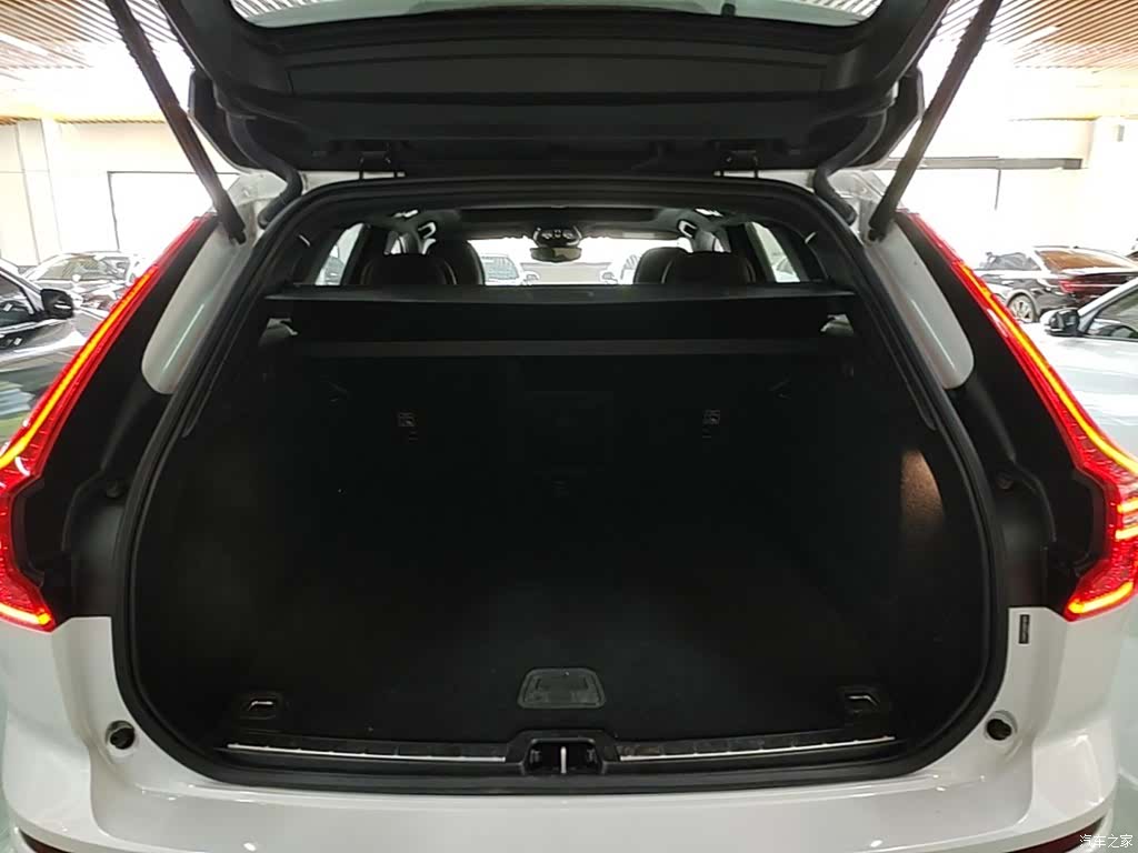 Volvo XC60, 2024 19