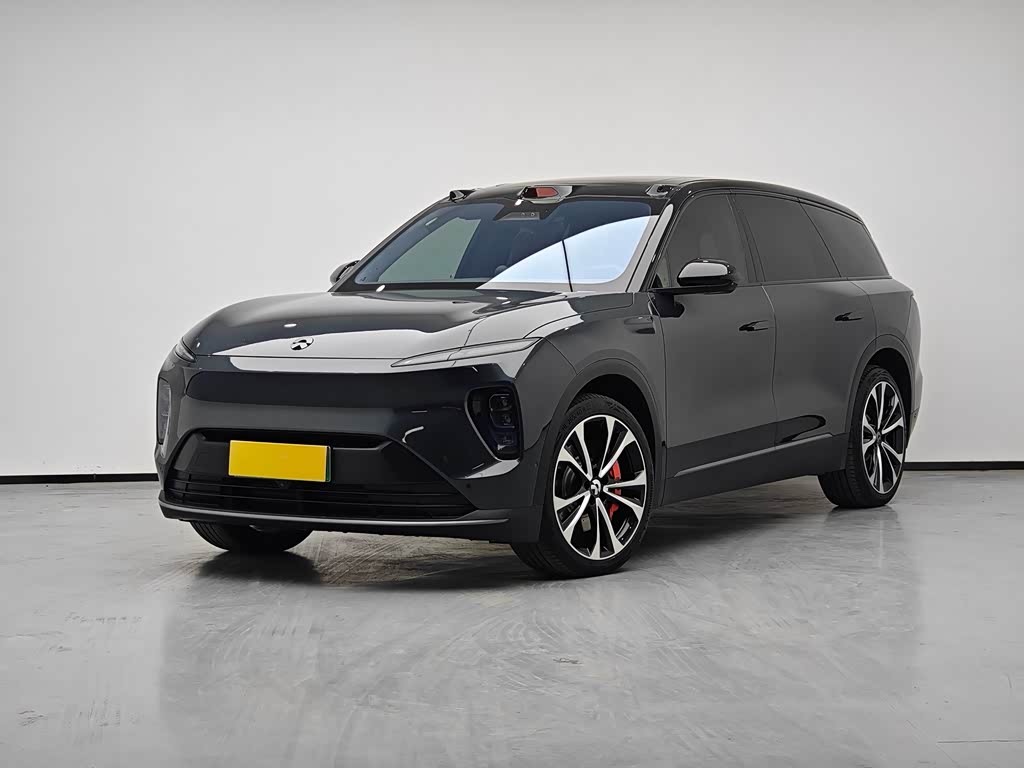 NIO ES8