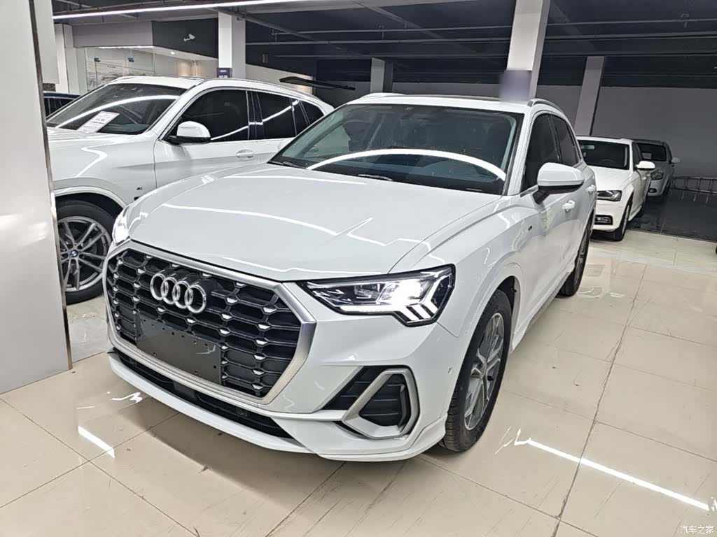 Audi Q3, 2021 1