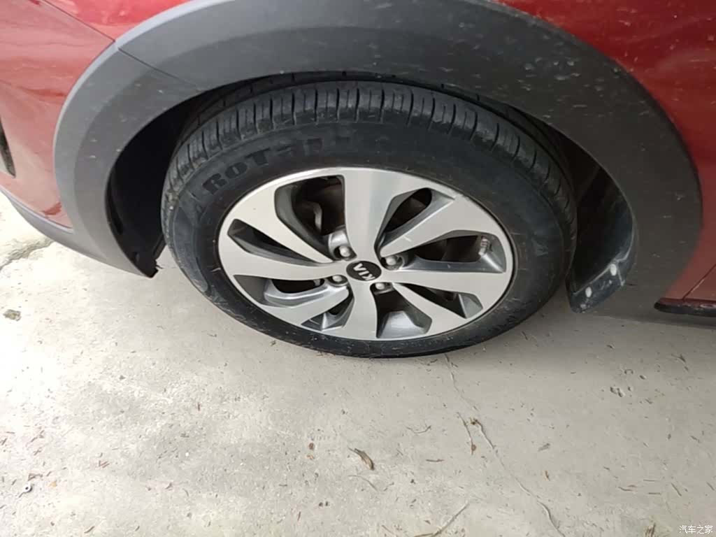 Kia KX, 2018 23