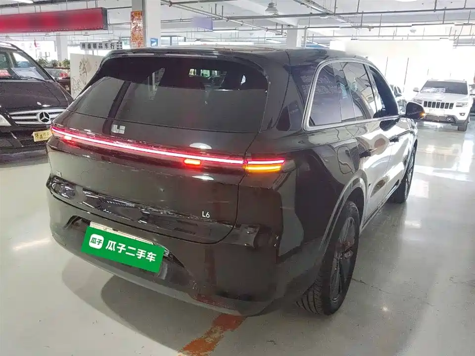 Li Auto Ideal L6