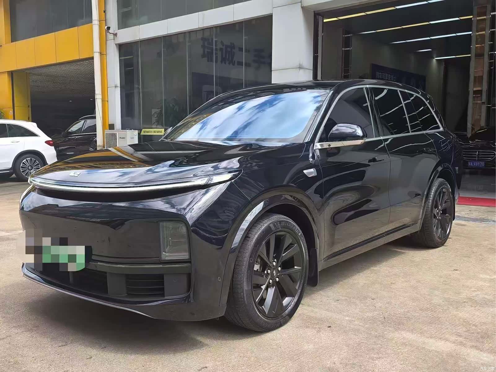 Li Auto L8, 2023 1