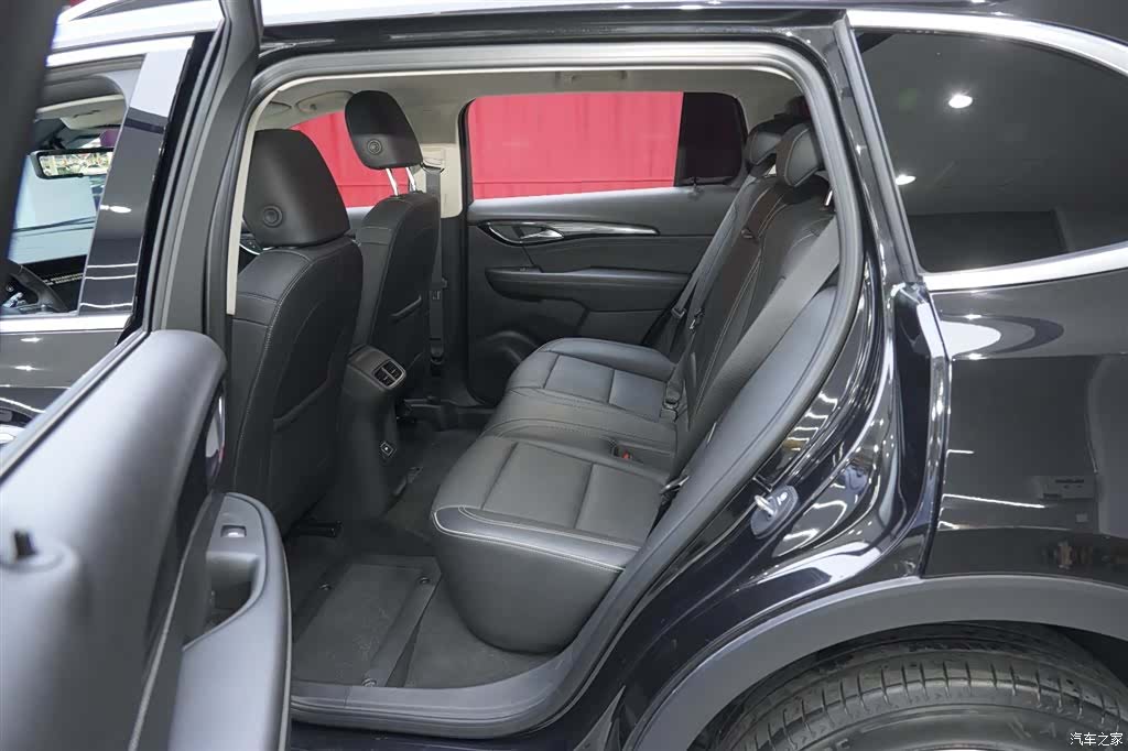 Buick Envision Plus, 2023 11