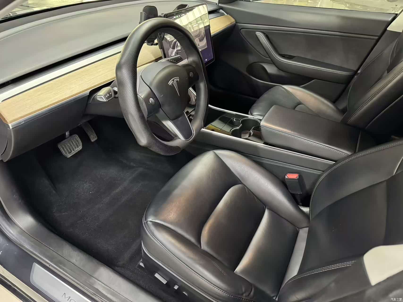 Tesla Model 3, 2020 4