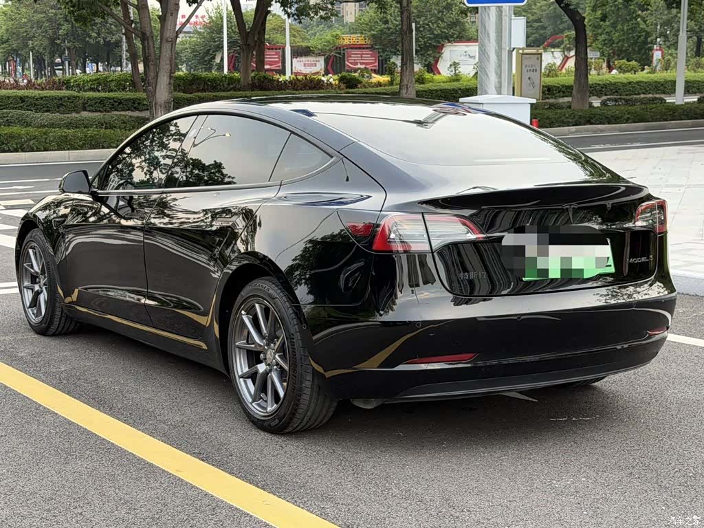 Tesla Model 3, 2021 все фото