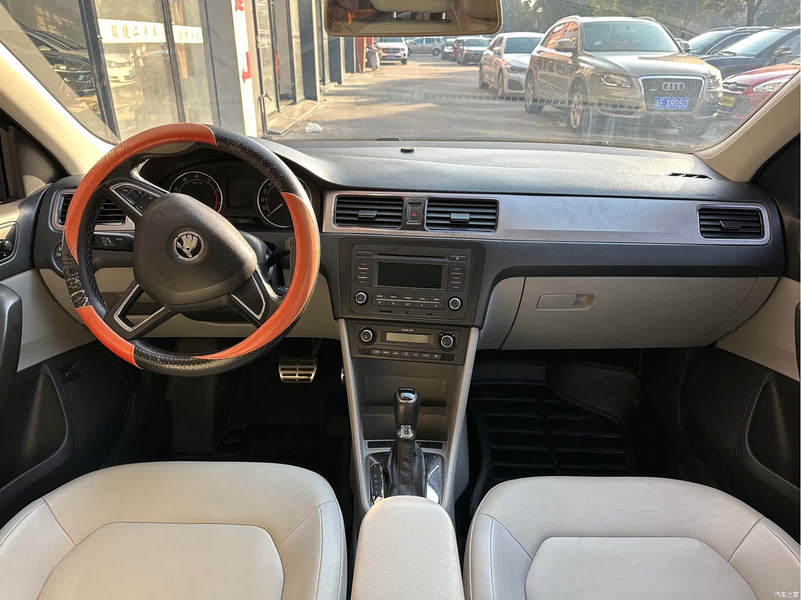 Skoda Rapid, 2016 11