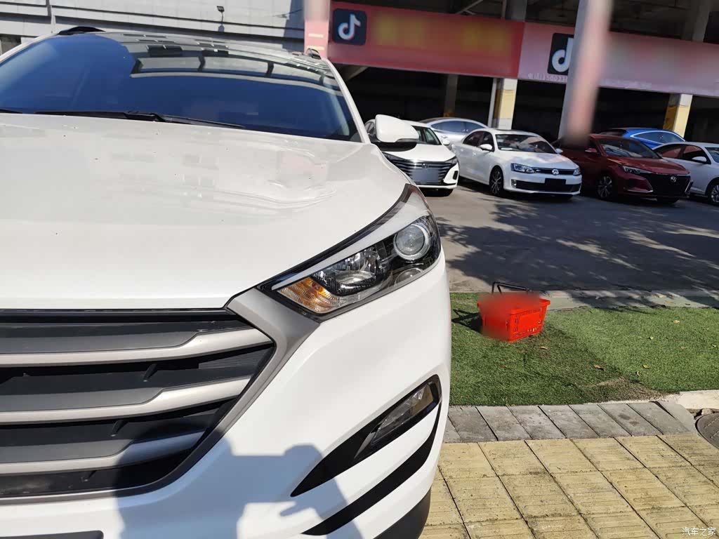 Hyundai Tucson, 2016 9