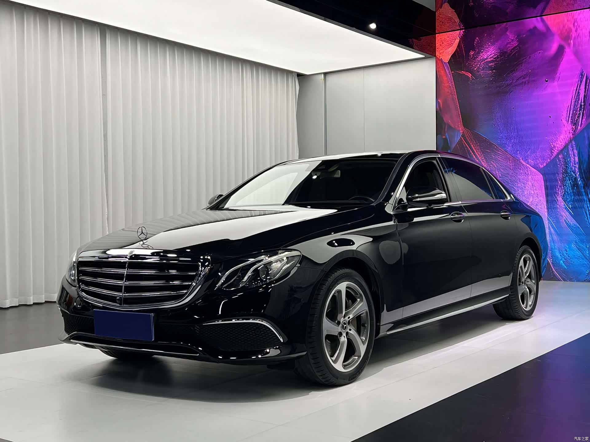 Mercedes-Benz E-Class, 2017 1