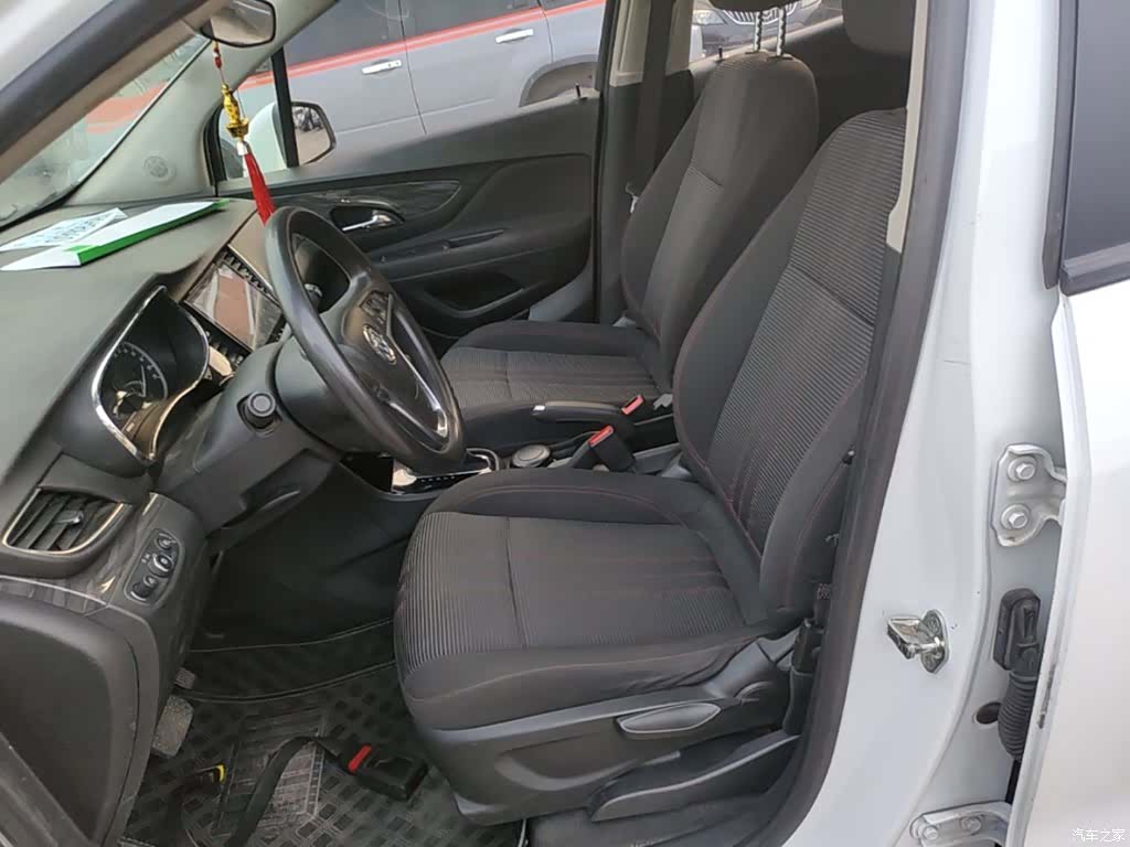 Buick Encore, 2016 15