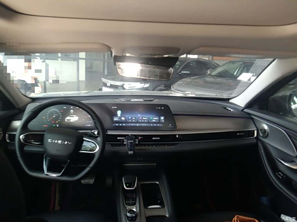 Chery Arrizo 8, 2025 14