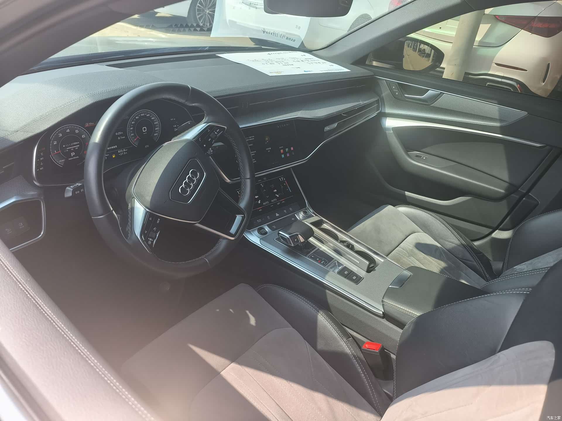 Audi A6L, 2022 4