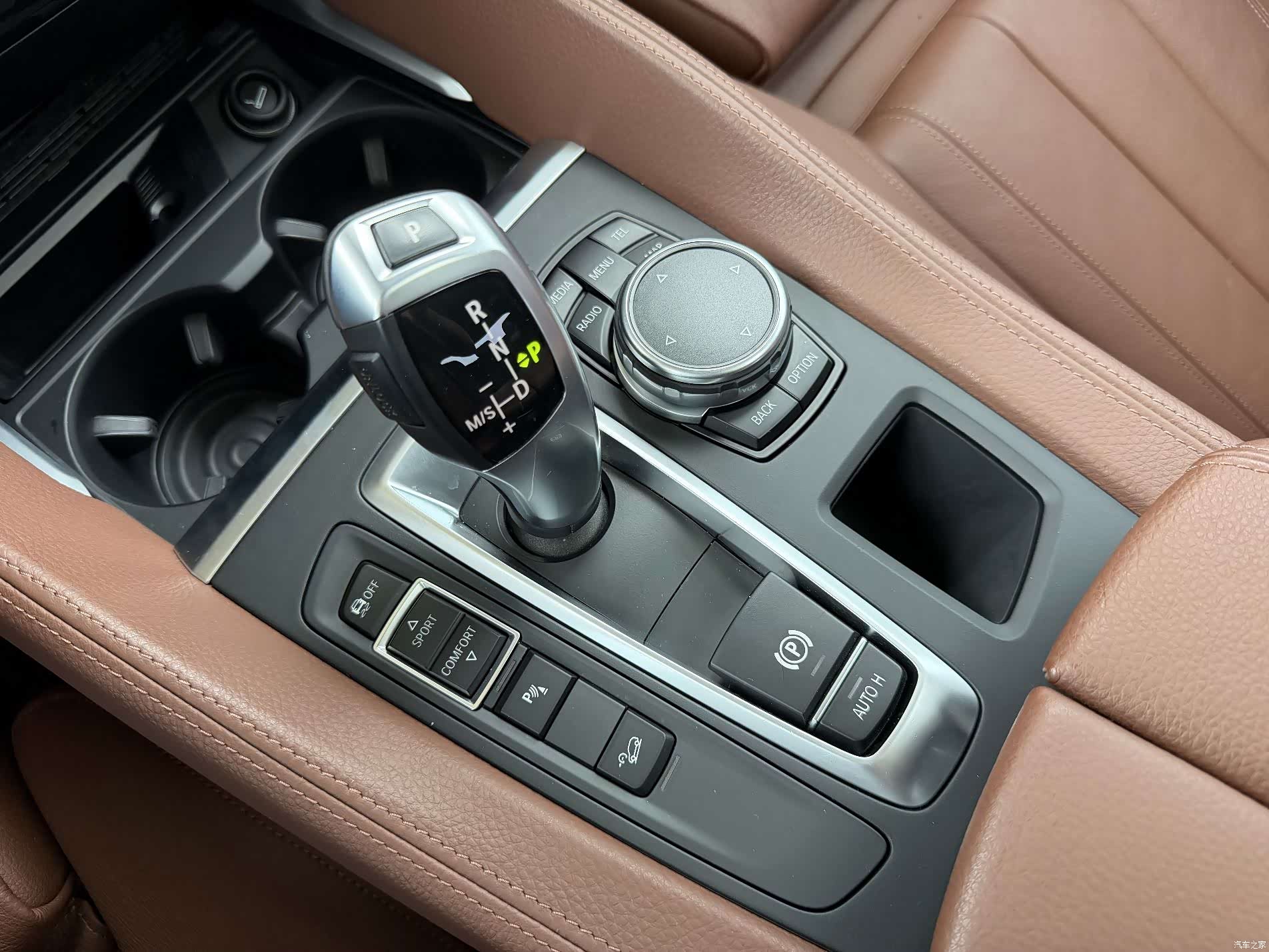 BMW X6, 2016 8