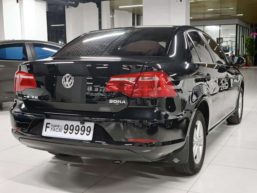Volkswagen Bora 2014, фото 3