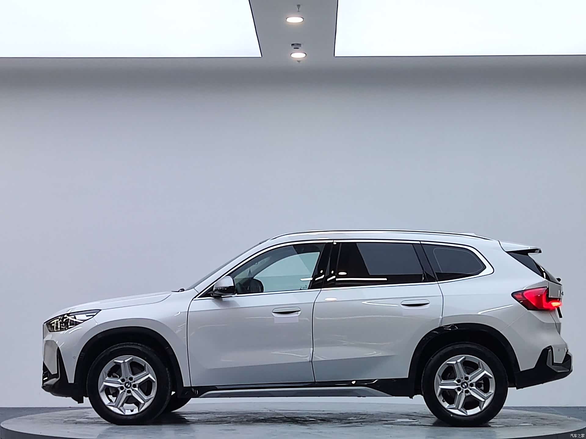 BMW X1, 2023 4
