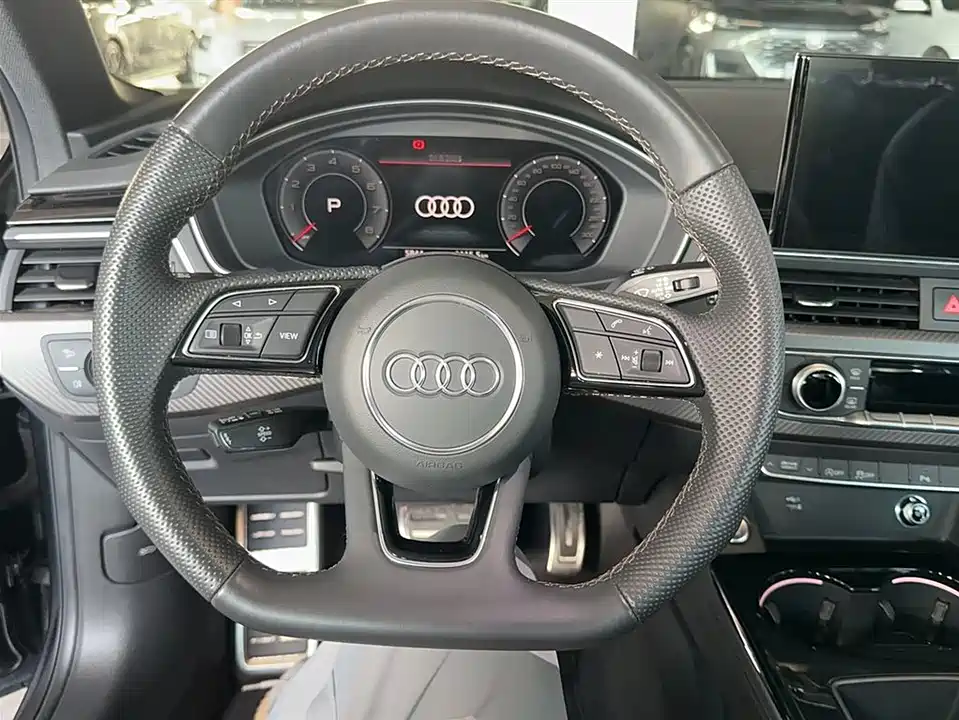 Audi A4L