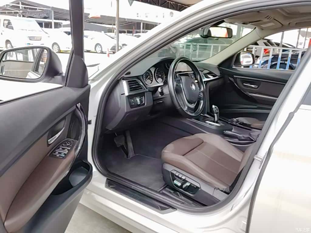 BMW 3 Series, 2017 16