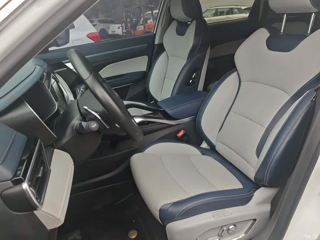 Geely Boyue, 2022 16
