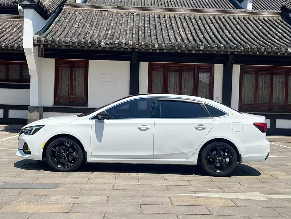 Roewe i6 MAX