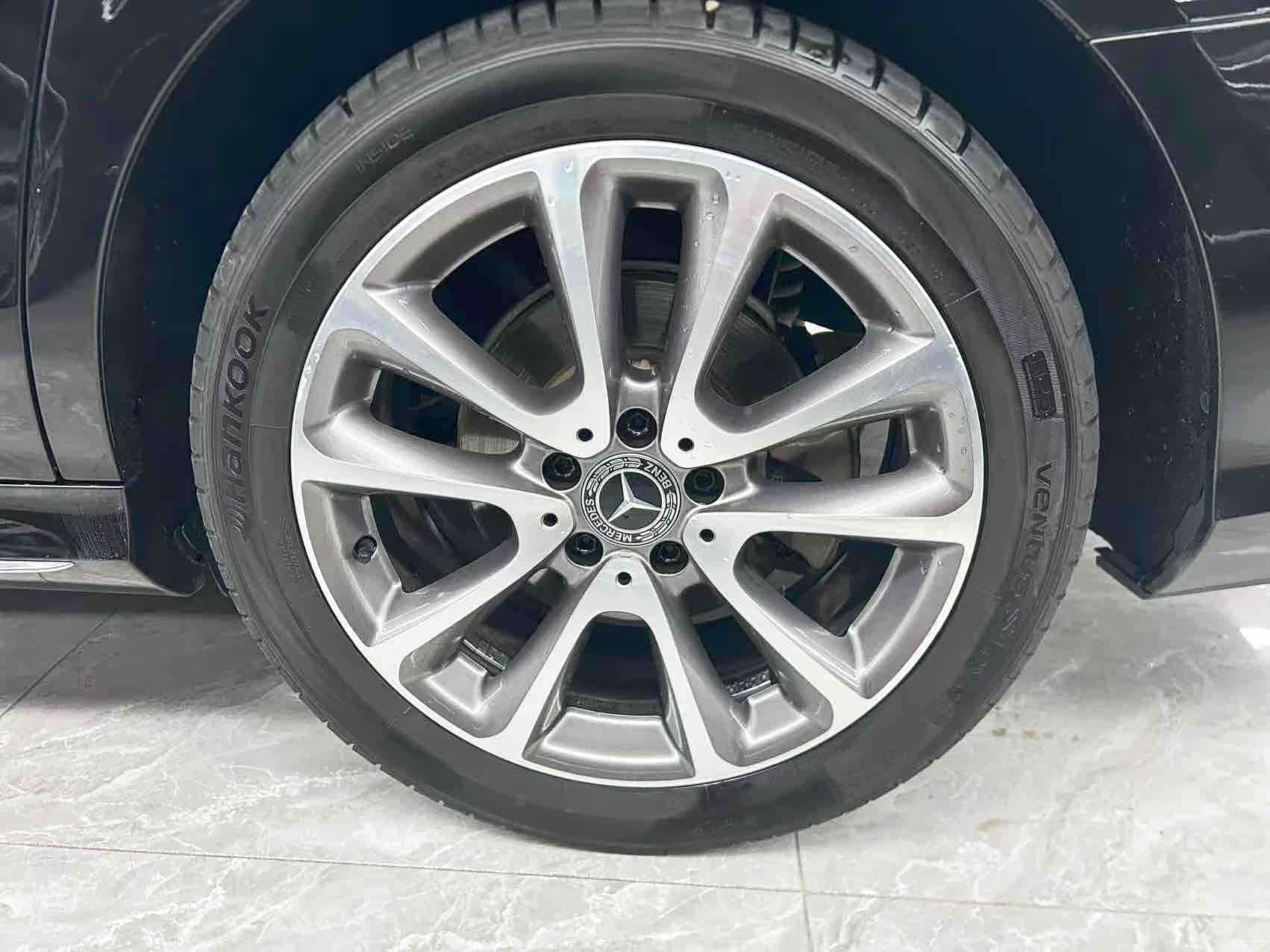 Mercedes-Benz E-Class, 2018 25