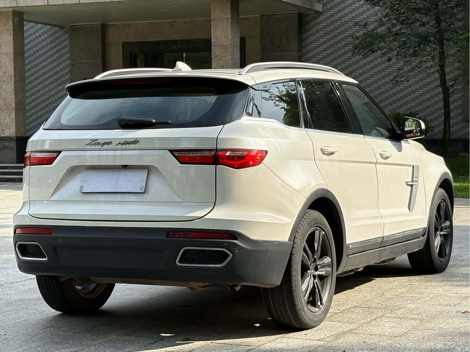 Zotye T700, 2017 16