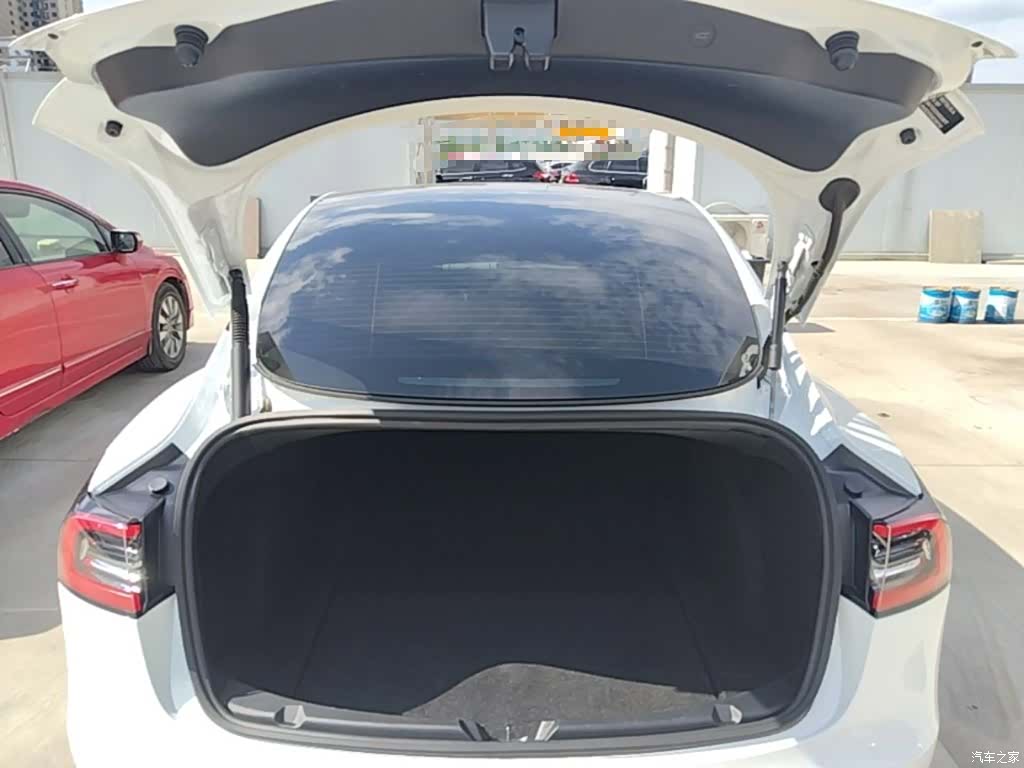Tesla Model 3, 2022 19