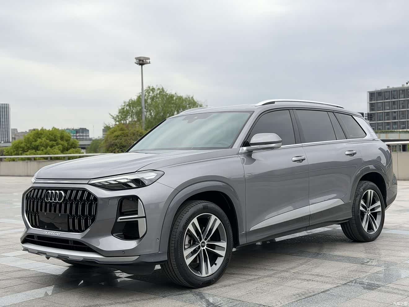 Audi Q6, 2022 1