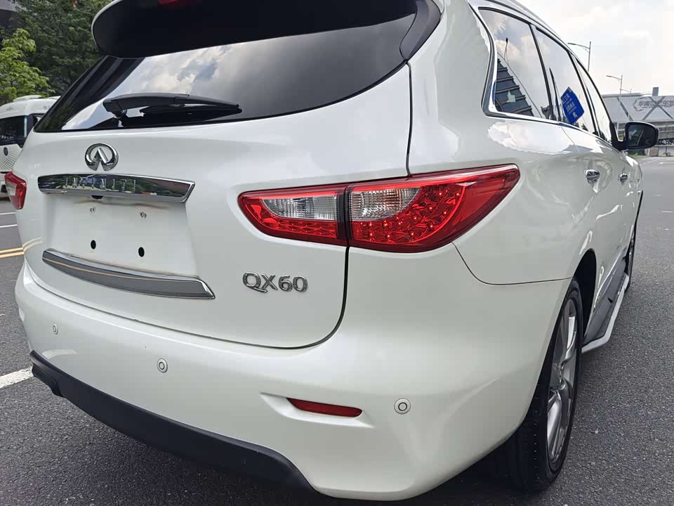 Infiniti QX60