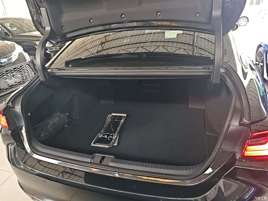 Lexus ES, 2026 19