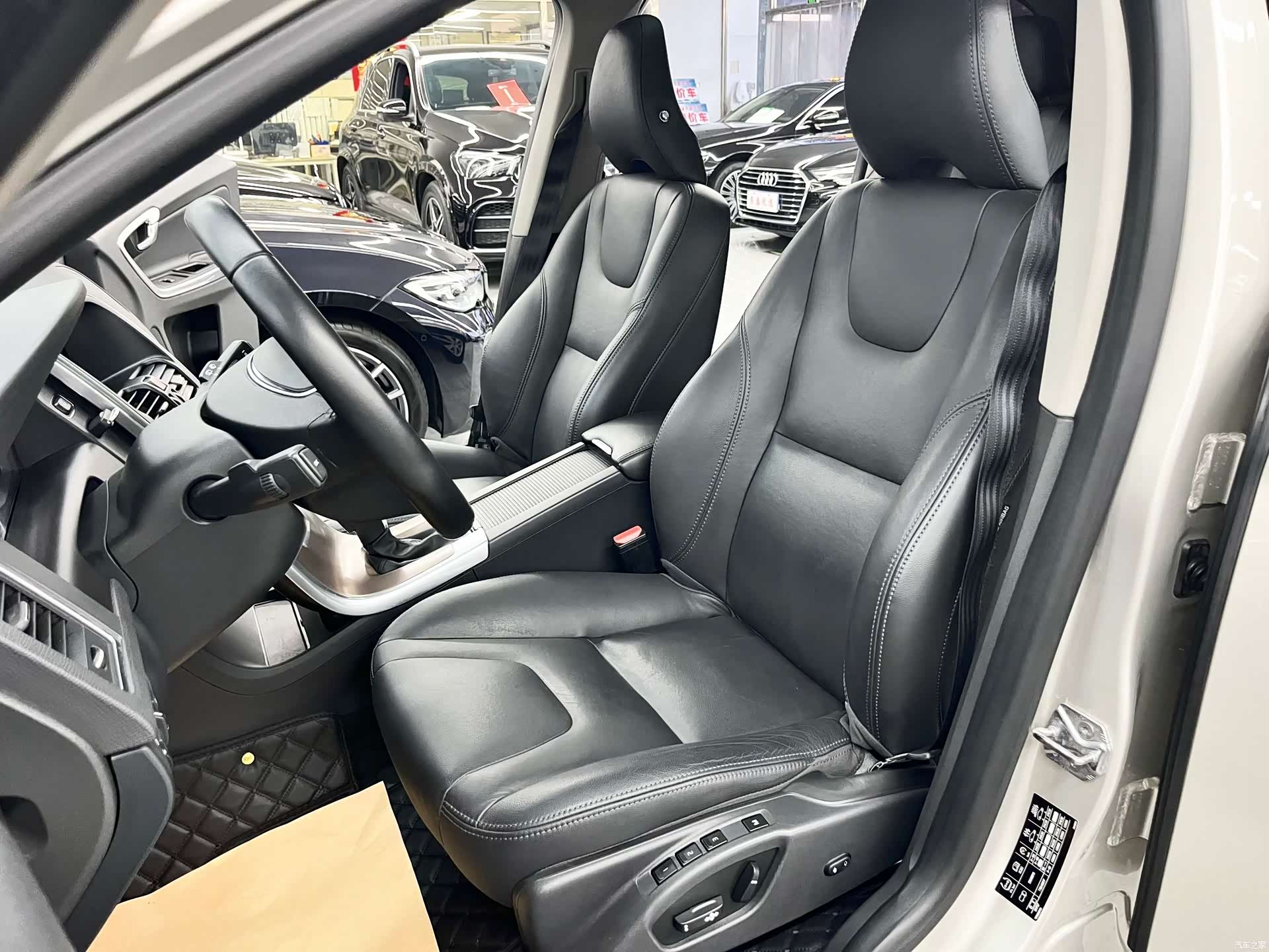 Volvo XC60, 2017 10