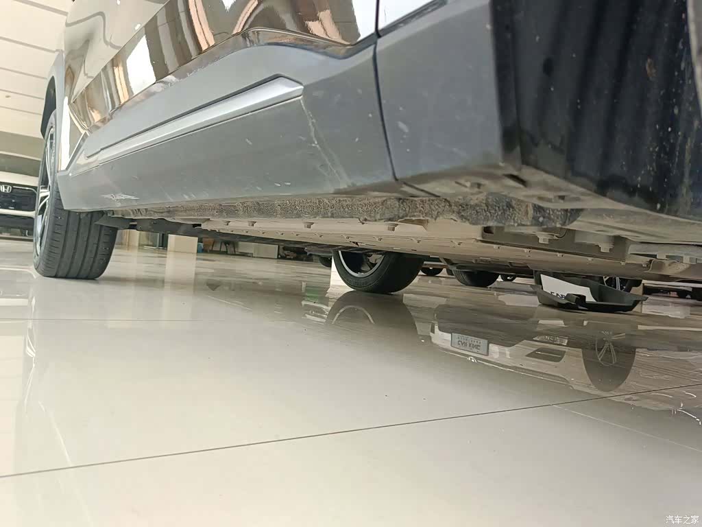 Geely Galaxy L7, 2023 19