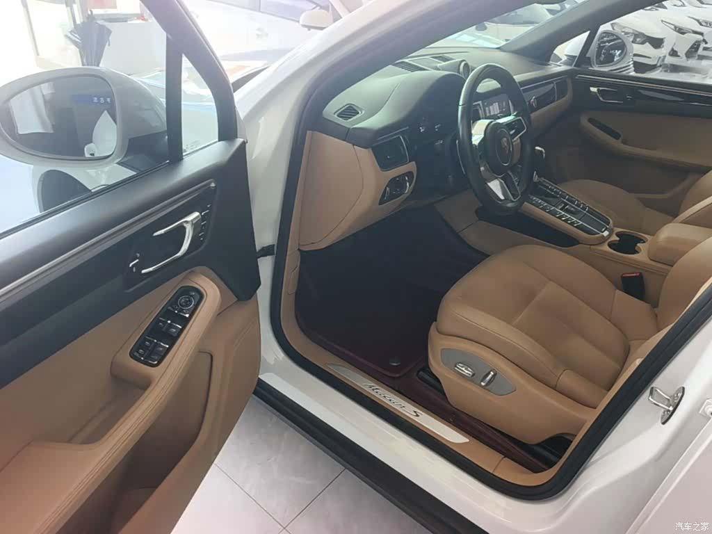 Porsche Macan, 2017 12