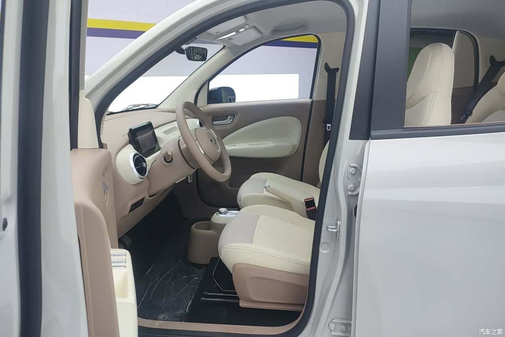Wuling MINIEV, 2026 9