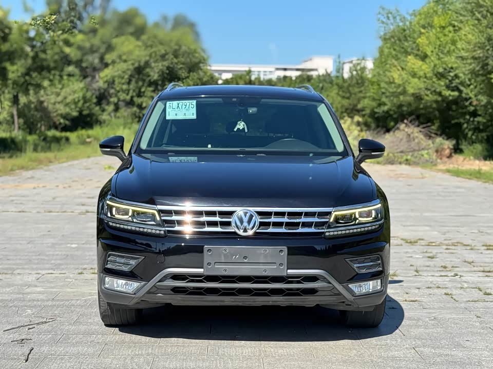 Volkswagen Tiguan L