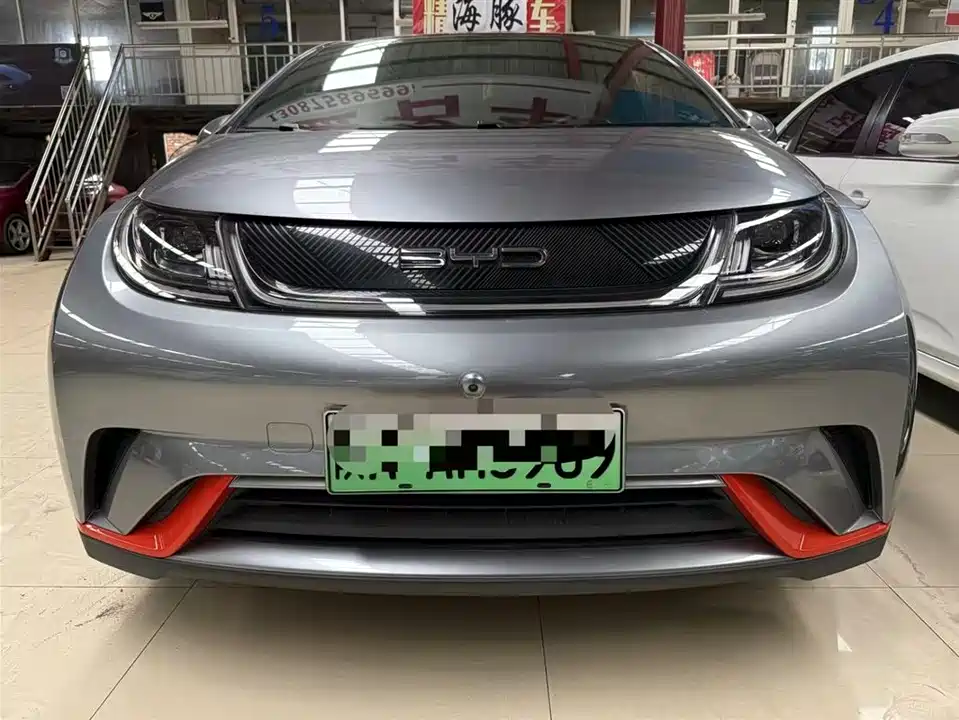 BYD dolphin
