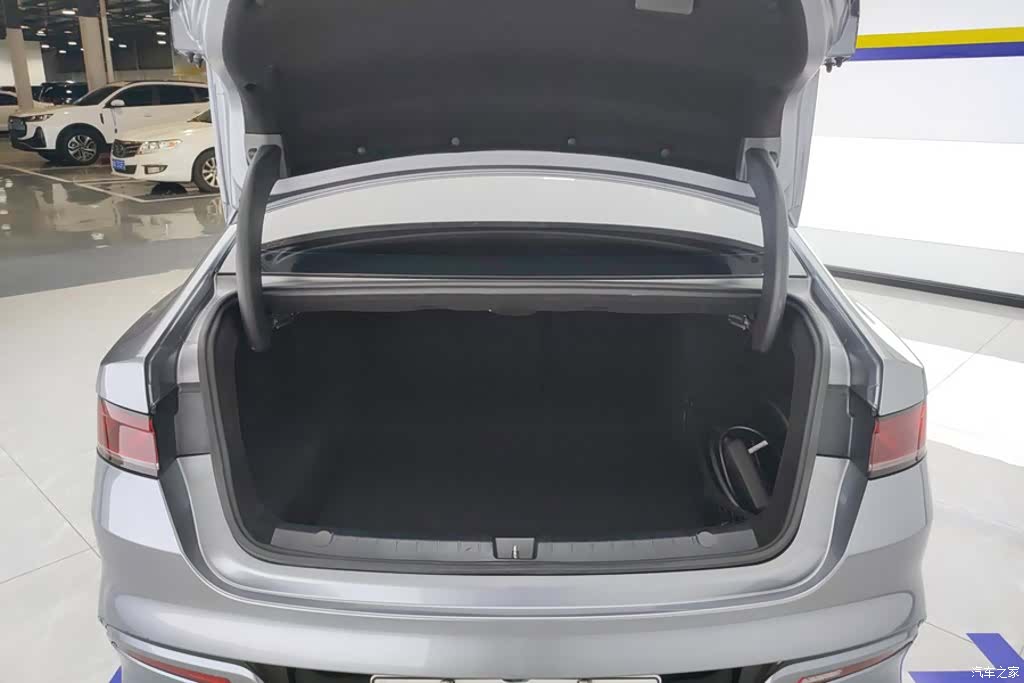 BYD Qin, 2023 4