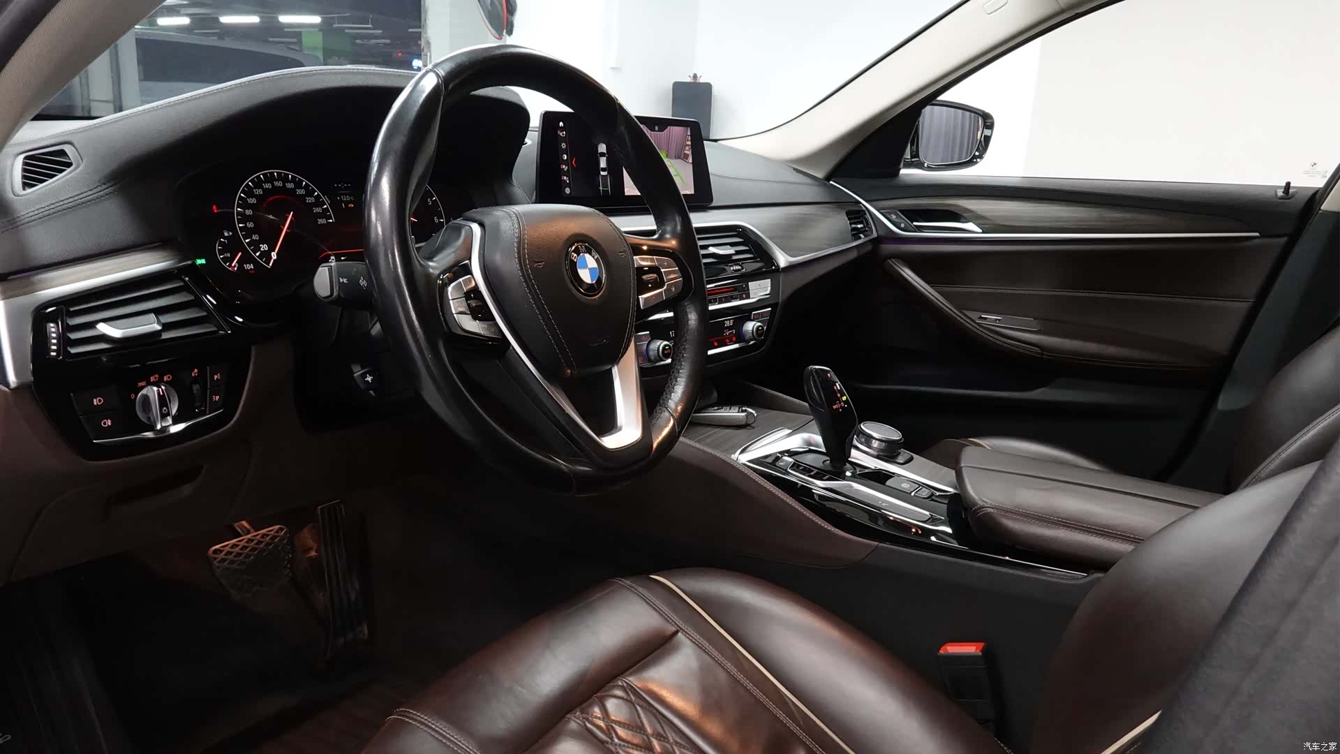 BMW 5 Series, 2019 10