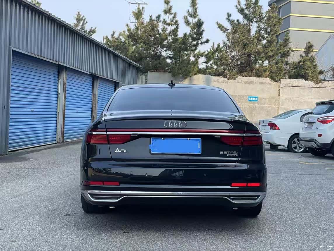 Audi A8L, 2020 все фото