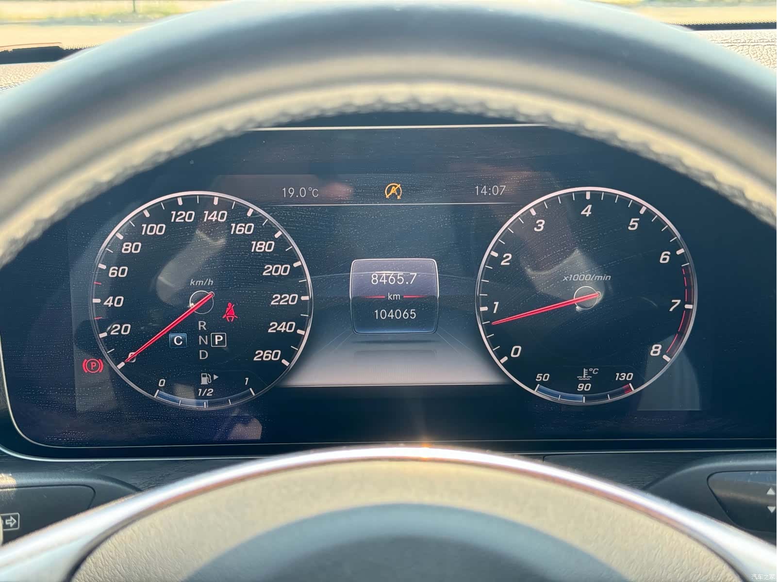 Mercedes-Benz E-Class, 2018 12