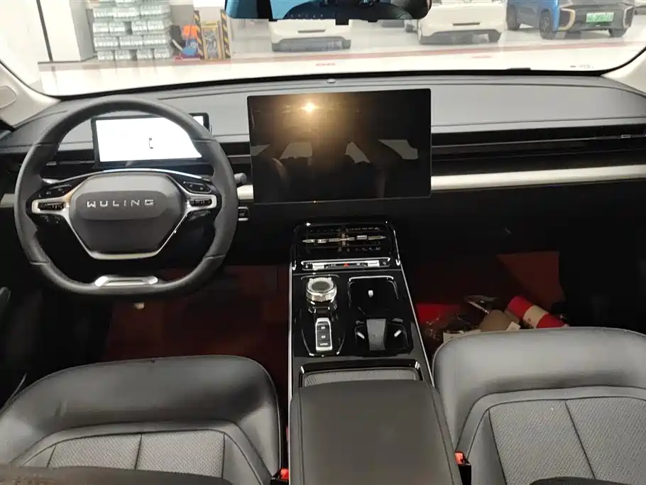 Wuling Wuling Starlight