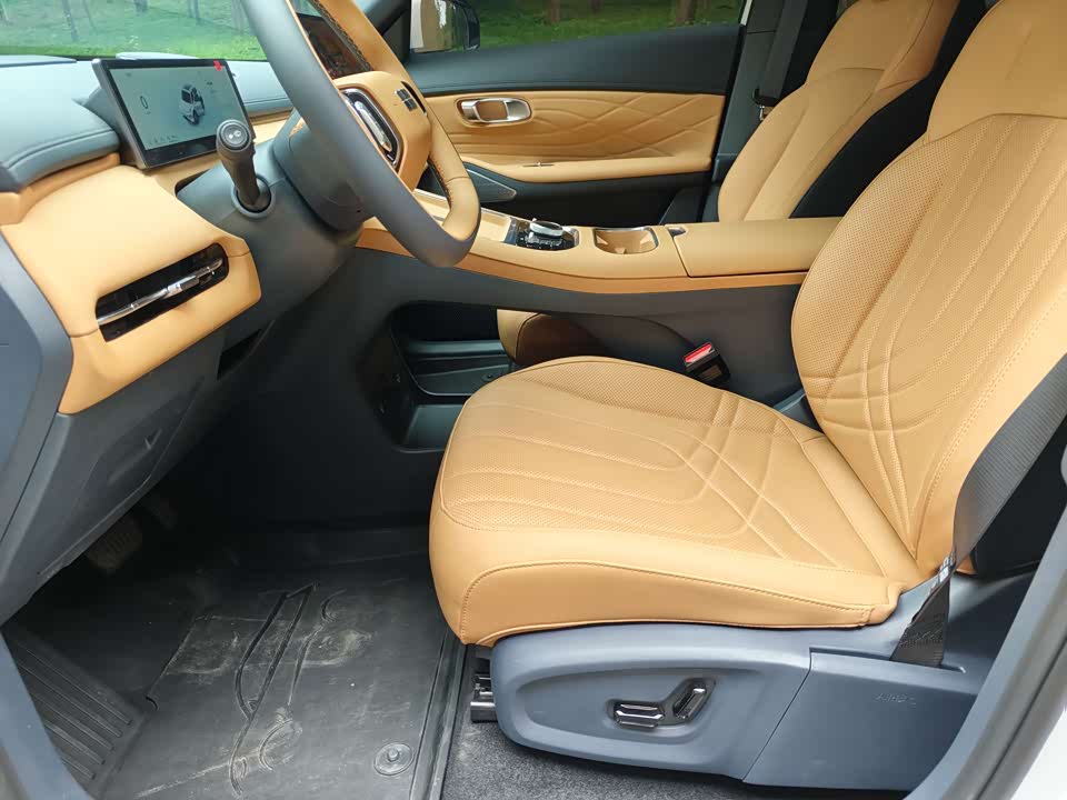 Geely Galaxy Galaxy Starship 7 EM-i