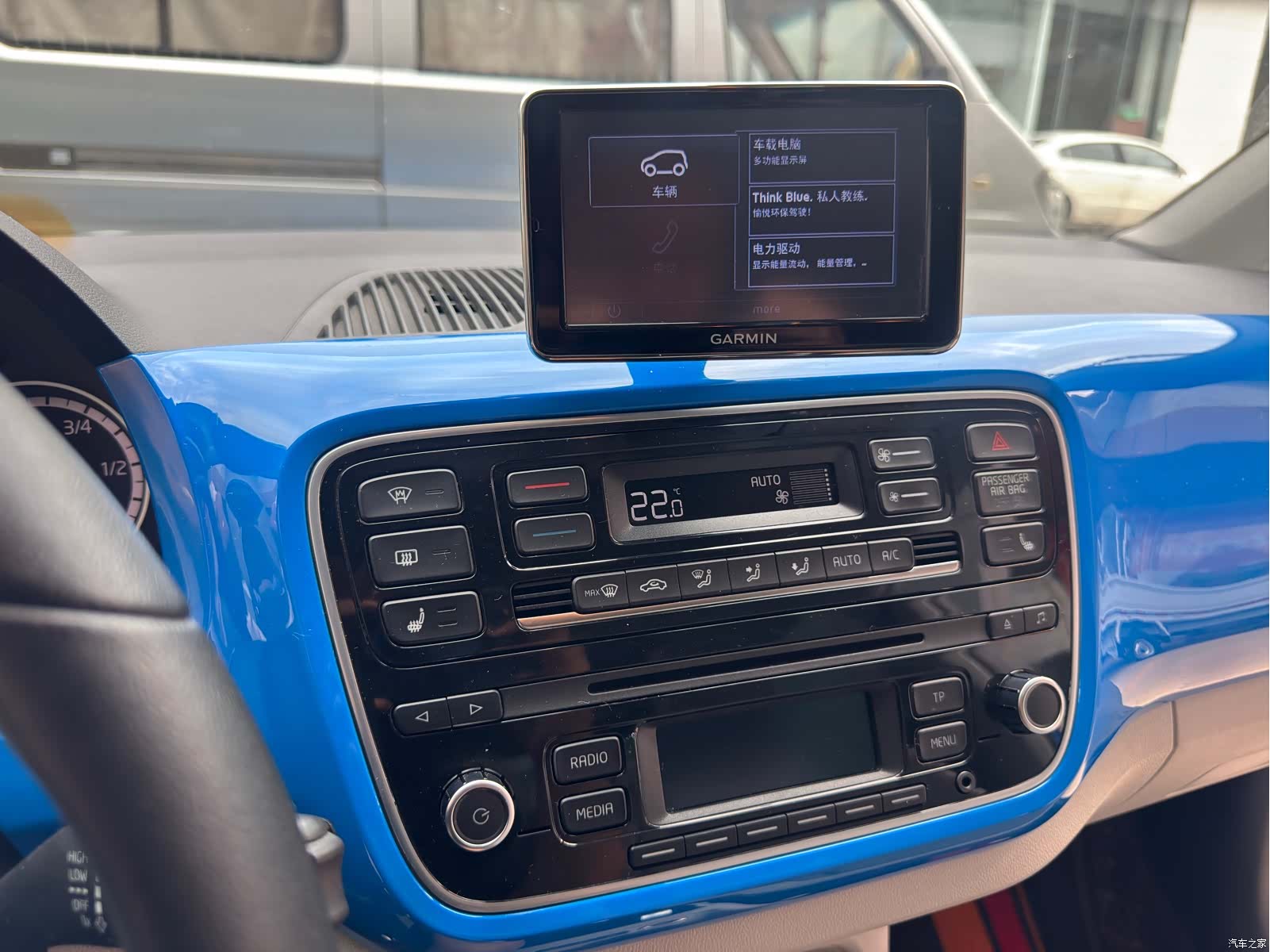 Volkswagen e-up, 2017 8