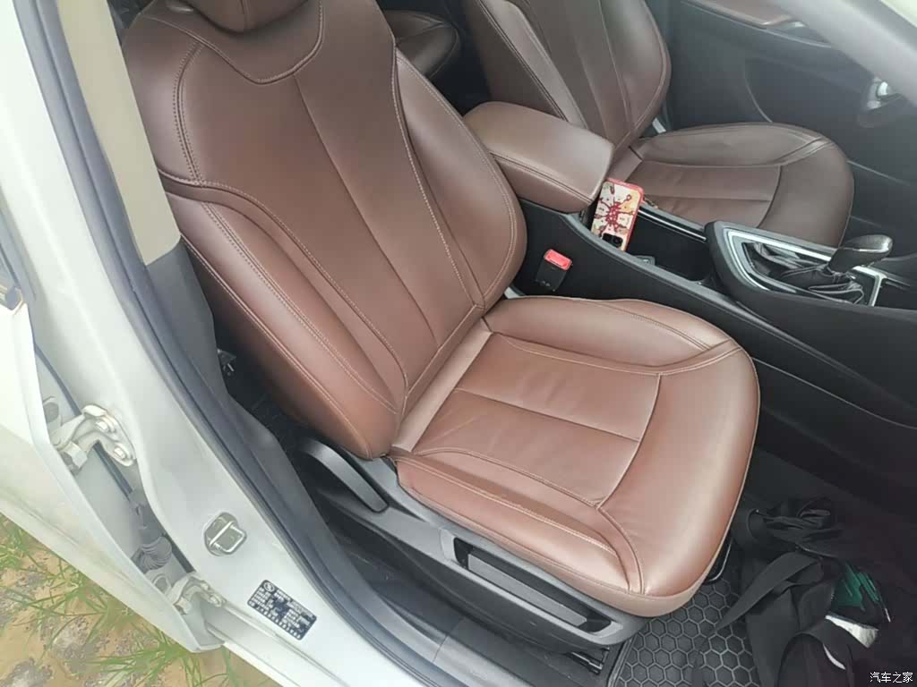 Buick GL6, 2018 25