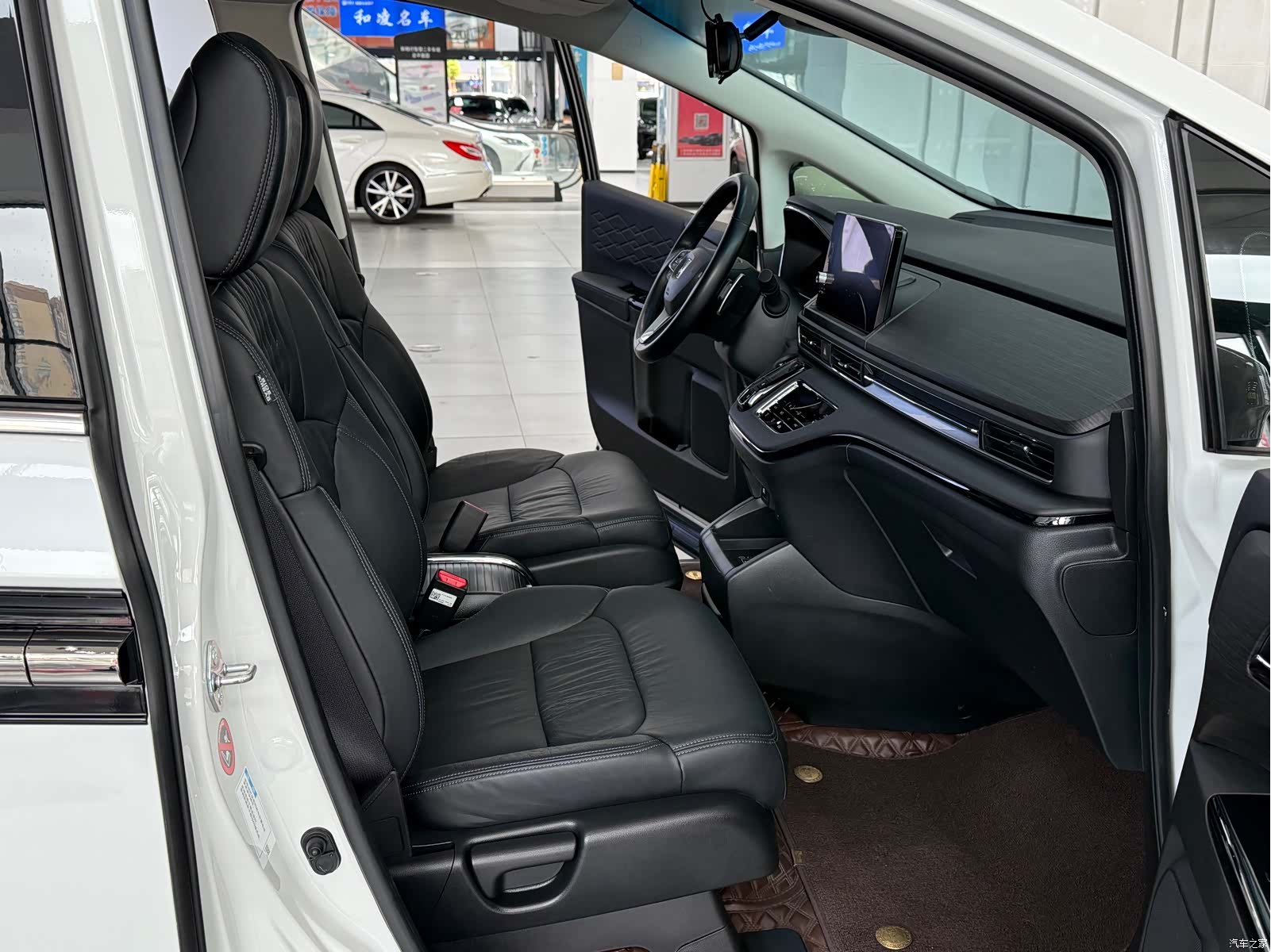 Honda Elysion, 2023 12