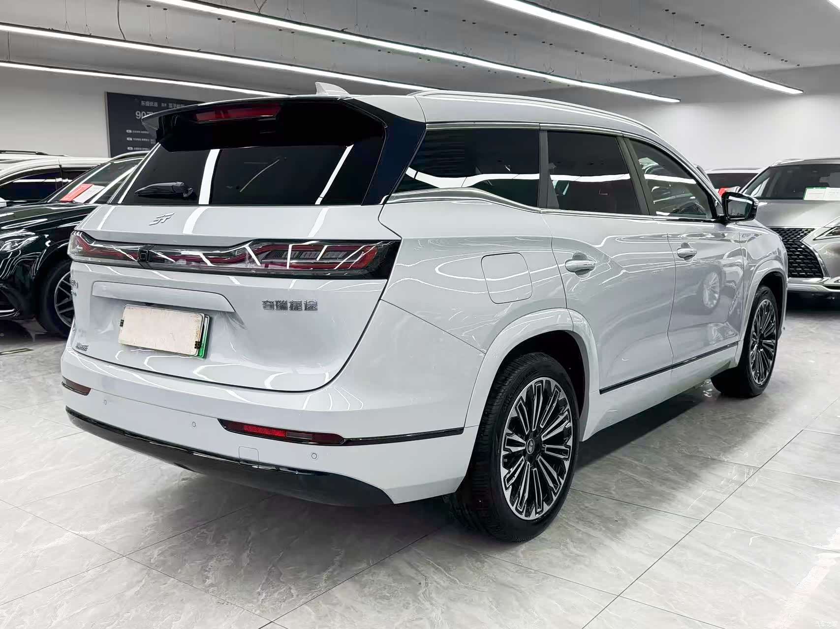 Jetour L9, 2025 6