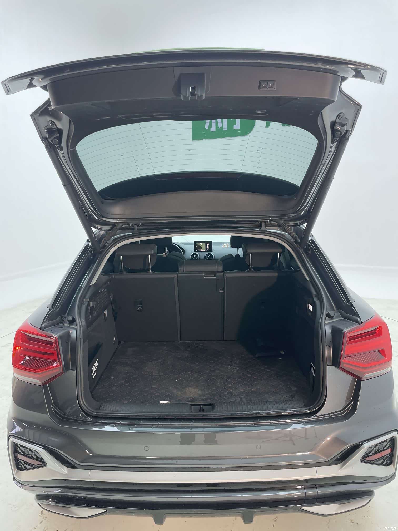 Audi Q2L, 2022 24