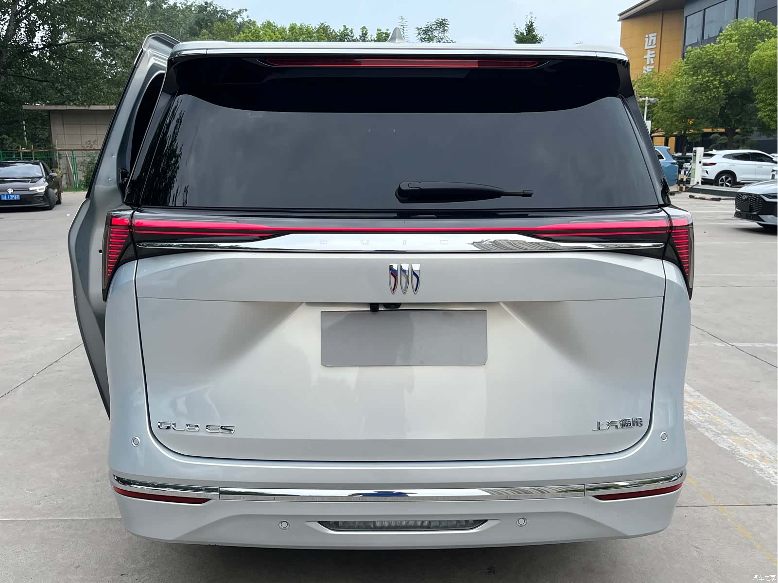 Buick GL8, 2025 7