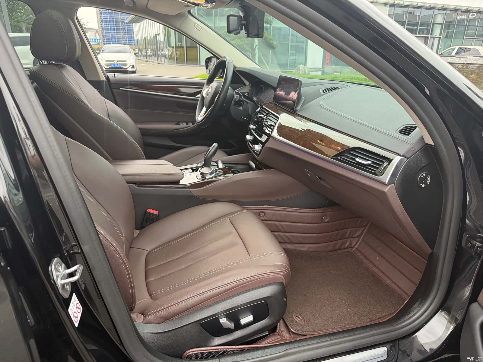 BMW 5 Series, 2019 17